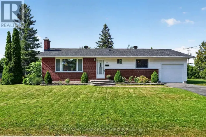157 LACROIX AVENUE, Ottawa