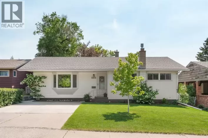 1571 Windsor Street NW, Calgary