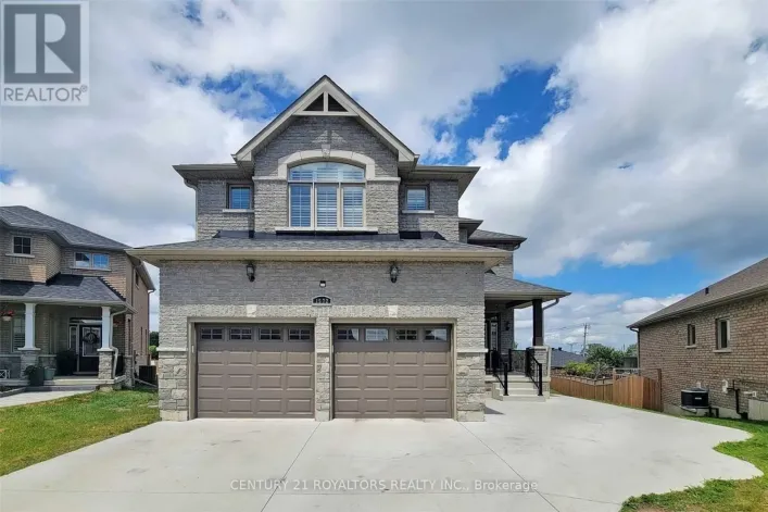 1572 CAHILL DRIVE, Peterborough