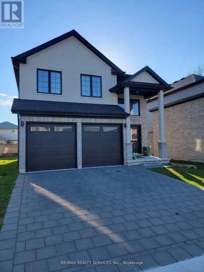 1573 DYLAN STREET, London East
