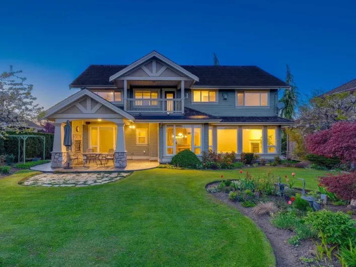 15736 38A AVENUE, Surrey
