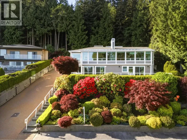 1574 CHARTWELL DRIVE, West Vancouver