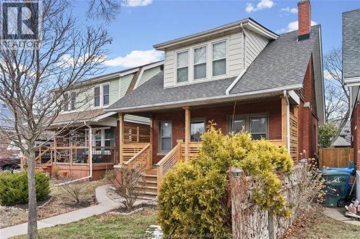 1578 DOUGALL AVENUE, Windsor