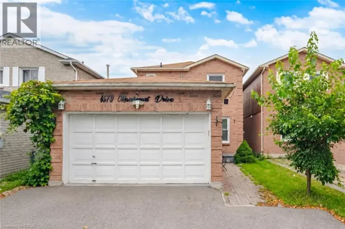 1579 MARSHCOURT Drive, Pickering