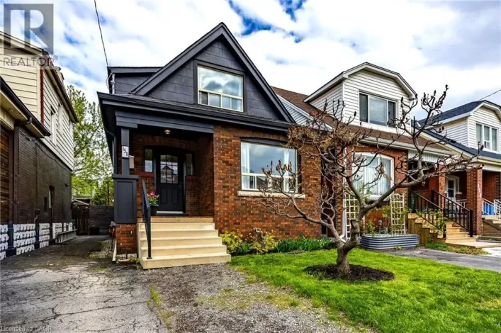 158 BALSAM Avenue N, Hamilton