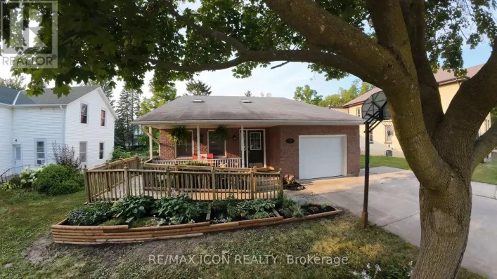 158 BROADWAY STREET, North Middlesex