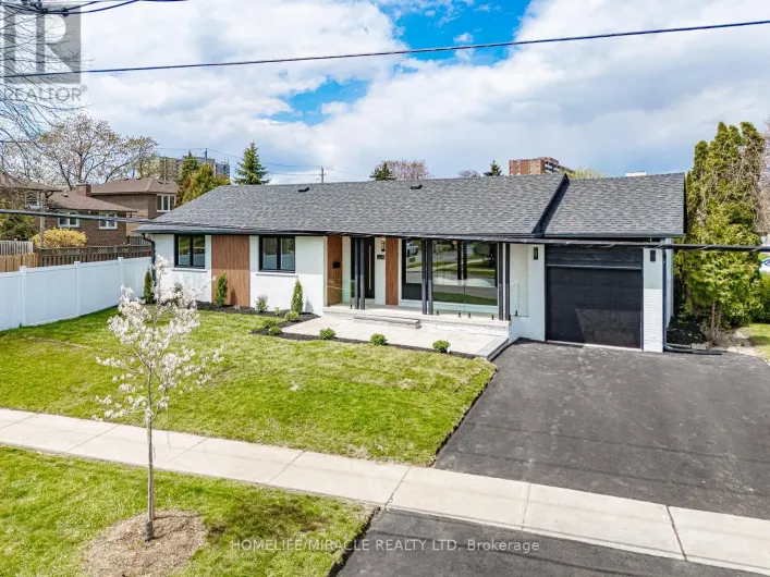 158 CASS AVENUE, Toronto