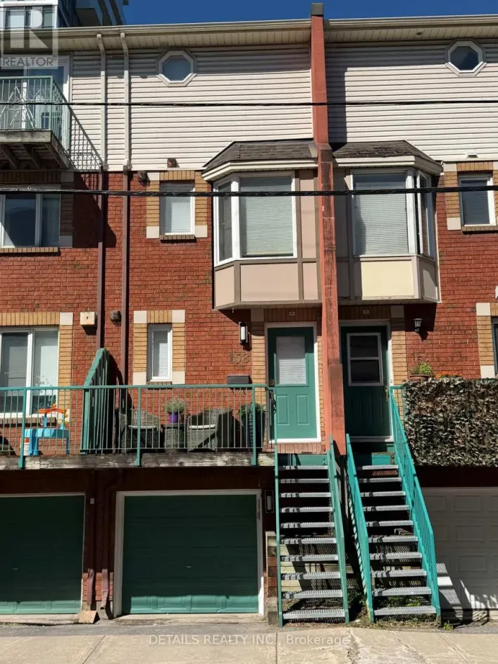 158 FORWARD AVENUE, Ottawa
