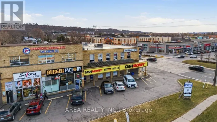 158 HIGHWAY 8, Hamilton