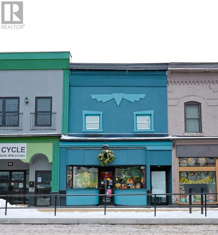 158 MAIN STREET W, North Bay