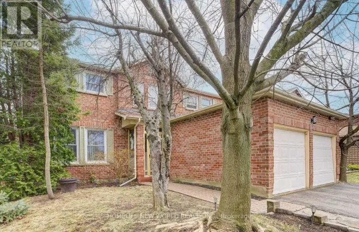 158 MURRAY DRIVE, Aurora