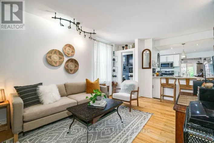158 WAVERLEY ROAD, Toronto