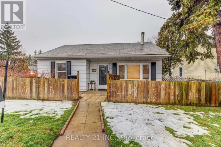 158 WESTBOURNE AVE AVENUE E, Toronto