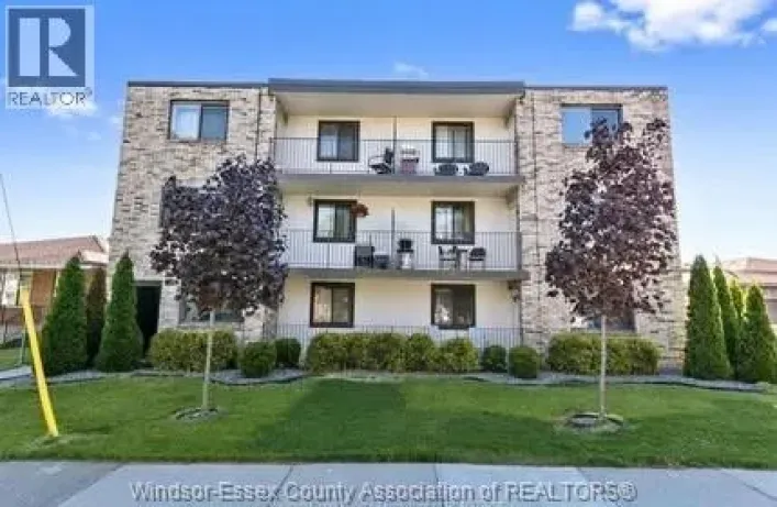 1580 MOY AVENUE Unit# 303, Windsor