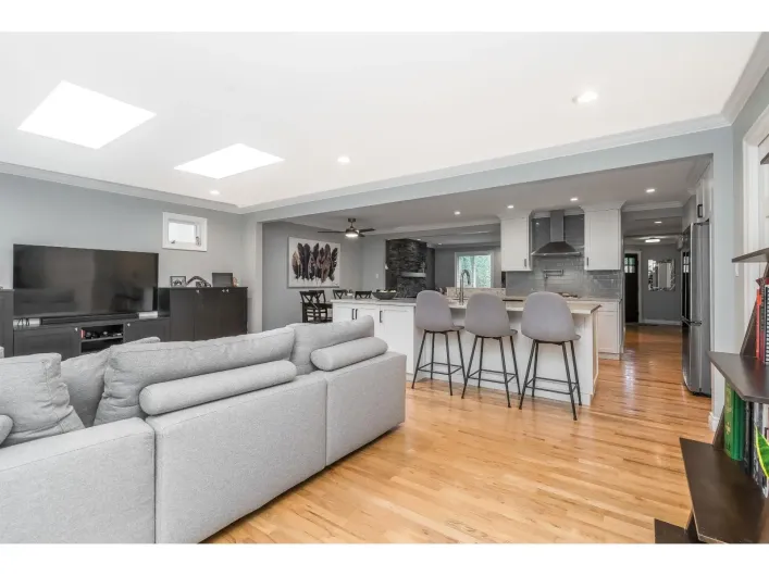 15825 PROSPECT CRESCENT, White Rock