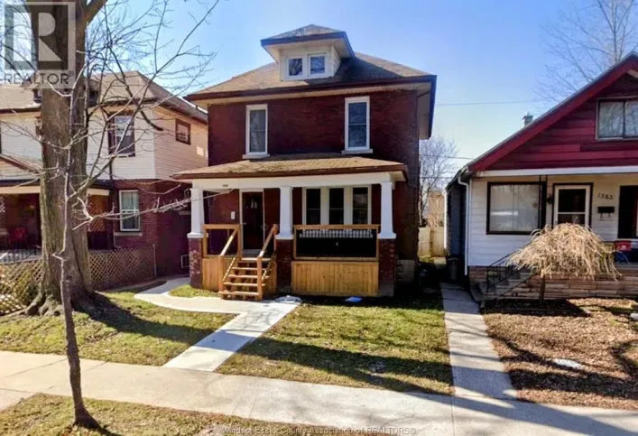 1585 CHURCH, Windsor