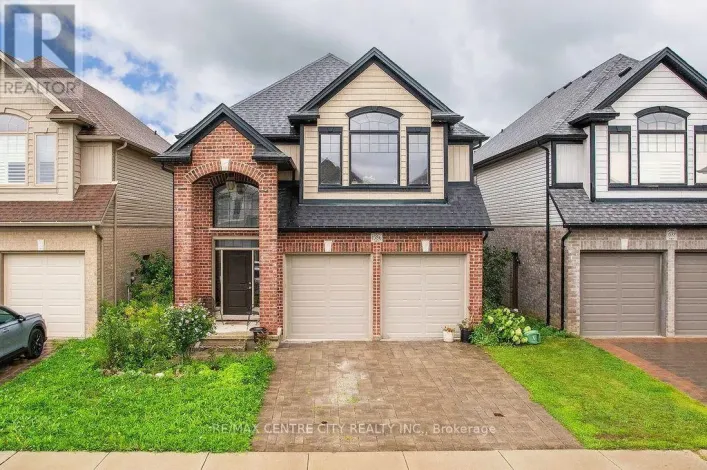 1586 NOAH BEND, London North