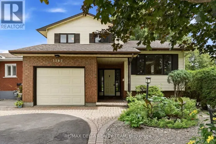 1587 MAXIME STREET, Ottawa