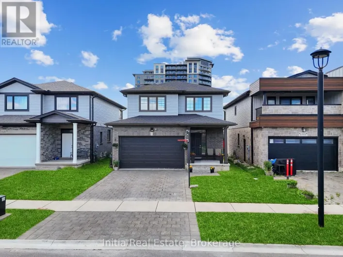 1589 HENRICA AVENUE, London North