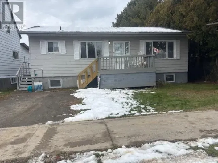 159 Bell ST, Nipigon