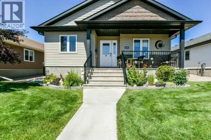 159 Chartwell Row SE, Medicine Hat