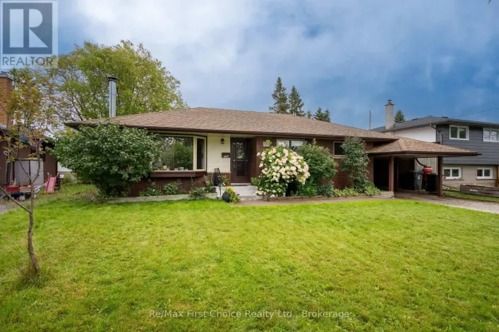 159 HOGARTH STREET, Thunder Bay