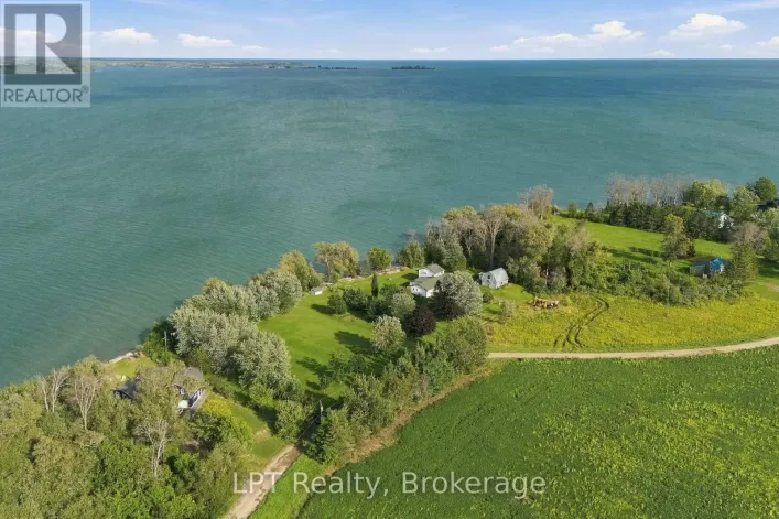 159 POINT PLEASANT LANE, Prince Edward County