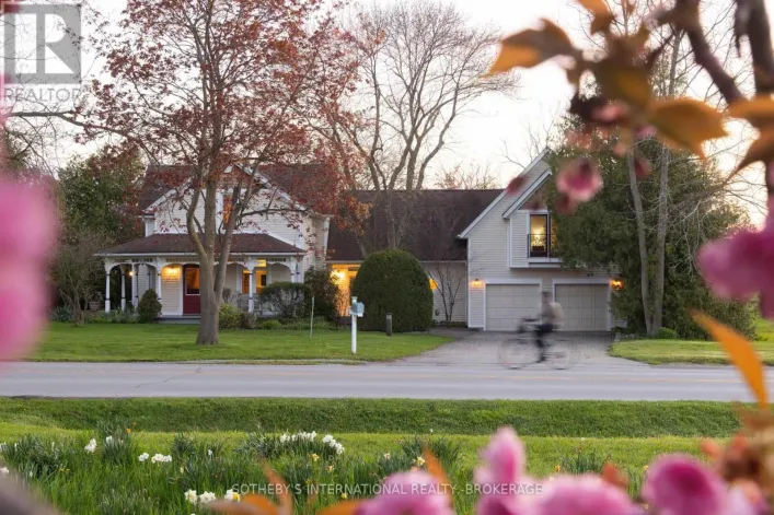 15906 NIAGARA PARKWAY, Niagara-on-the-Lake