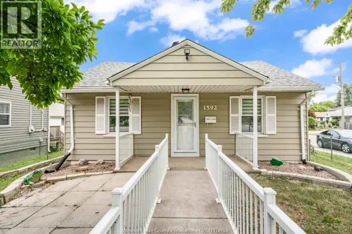 1592 Prince ROAD, Windsor