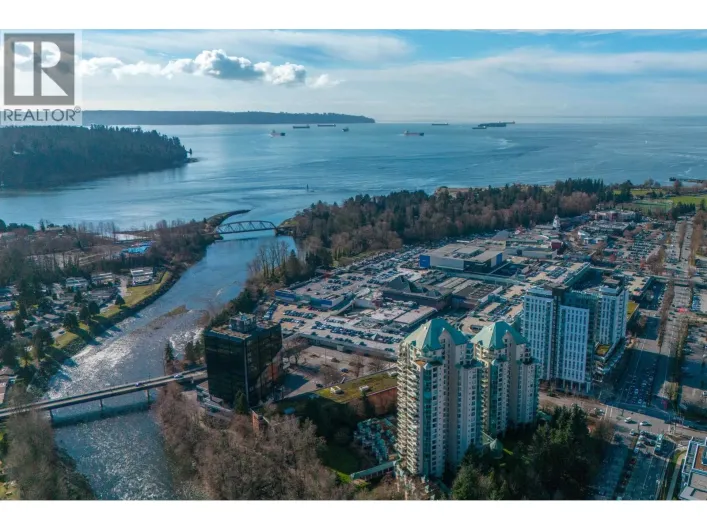 15B 338 TAYLOR WAY, West Vancouver