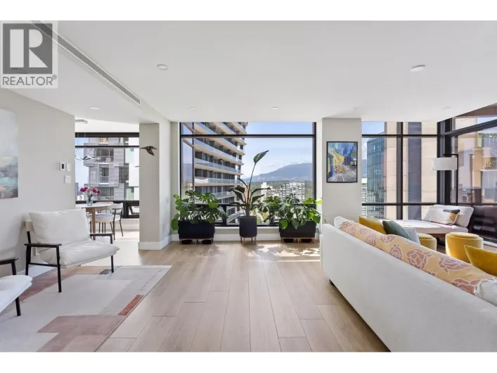 15C 1500 ALBERNI STREET, Vancouver