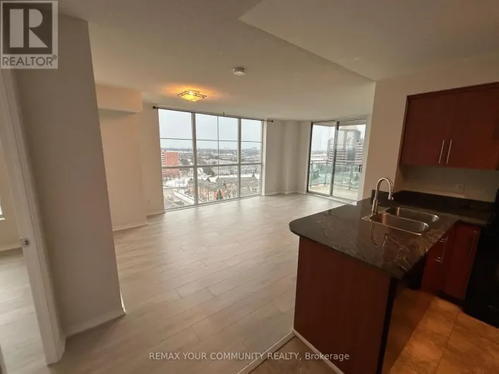 15C - 8 ROSEBANK DRIVE, Toronto