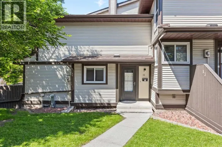 16, 115 Bergen Road NW, Calgary