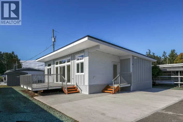 16 1240 Wilkinson Rd, Comox