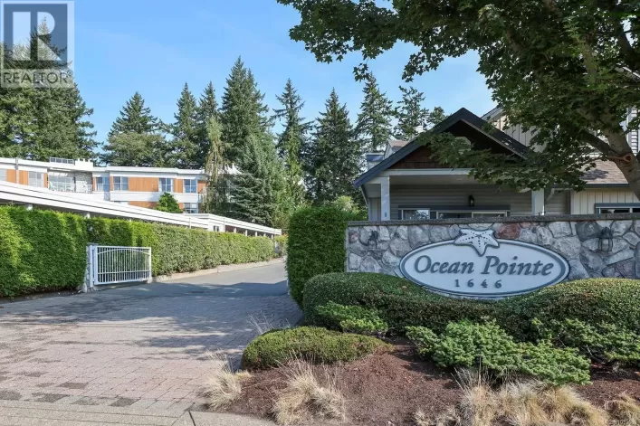 16 1646 Balmoral Ave, Comox