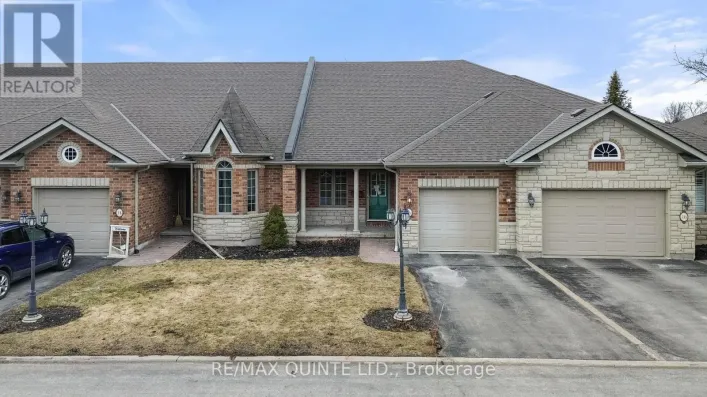 16 - 25 HEARTWOOD DRIVE, Belleville