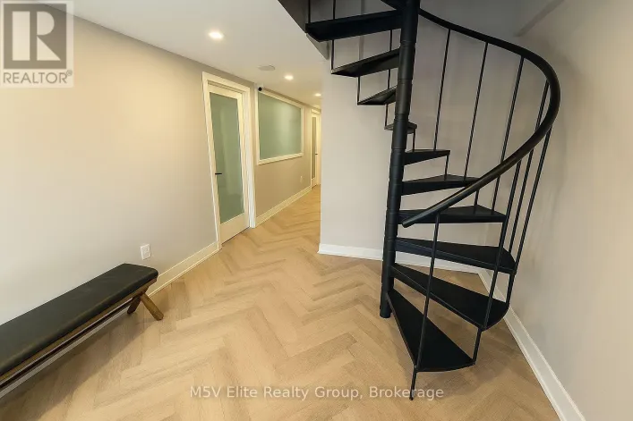 16 - 250 REGINA ROAD, Vaughan