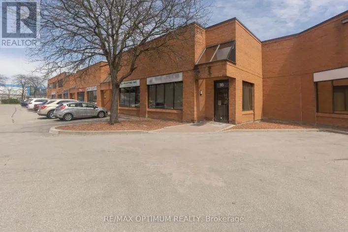 16 - 3 BREWSTER ROAD, Brampton