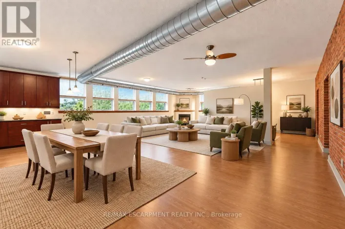 16 - 357 HUNTER STREET W, Hamilton
