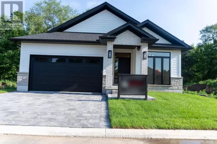 16 - 430 HEAD STREET, Strathroy-Caradoc