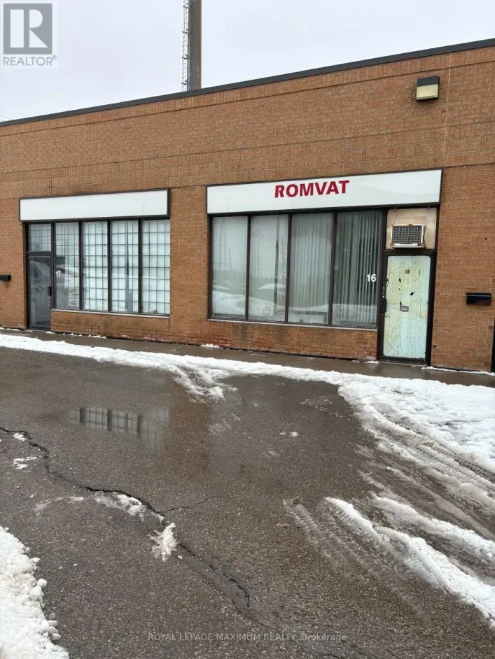 16 - 44 GOODMARK PLACE, Toronto