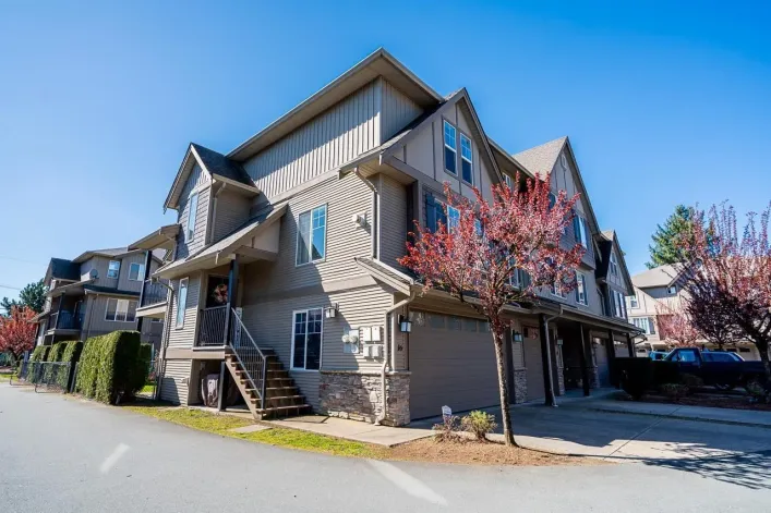 16 46321 CESSNA DRIVE|Chilliwack Proper South, Chilliwack