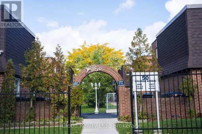 16 - 50 COLEMAN AVENUE, Toronto