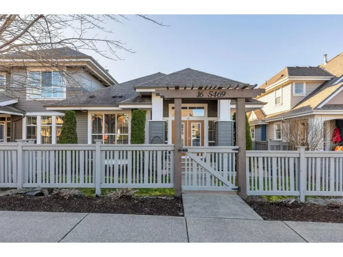 16 5469 CHINOOK STREET|Sardis South, Chilliwack