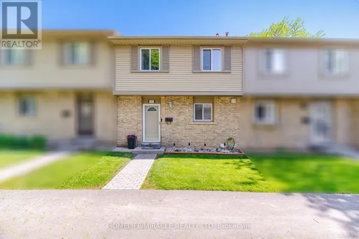 16 - 57 HANSEN ROAD N, Brampton