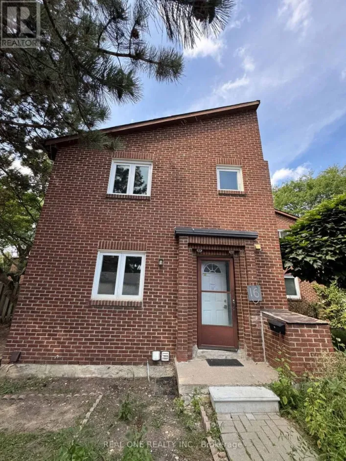 16 - 72 DUSAY PLACE, Toronto