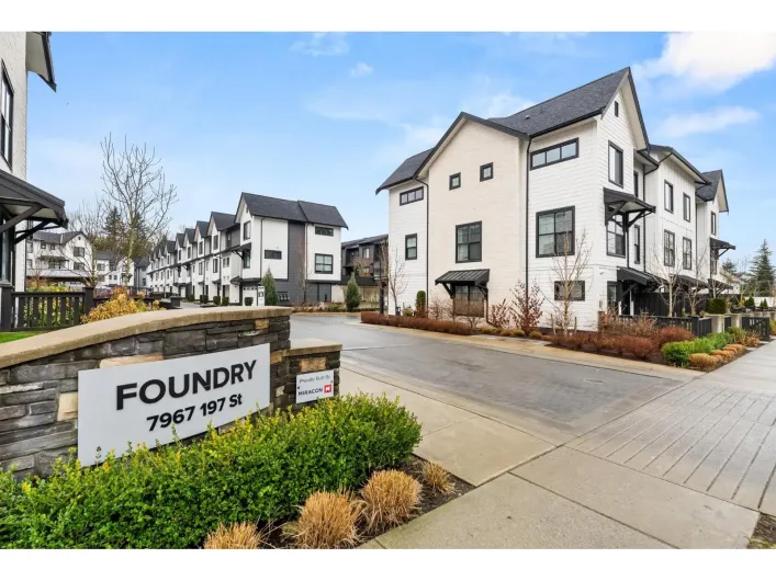 16 7967 197 STREET, Langley