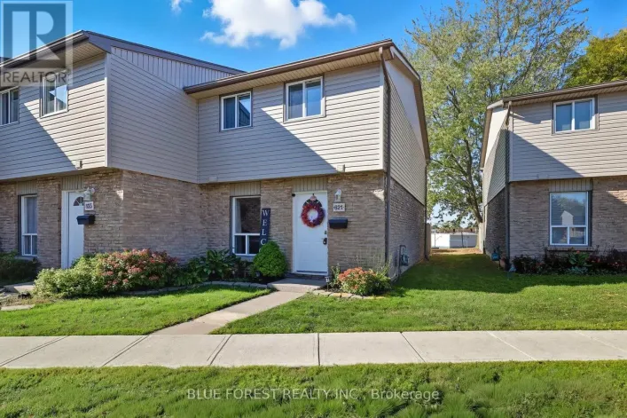 16 - 821 SOUTHDALE ROAD E, London South