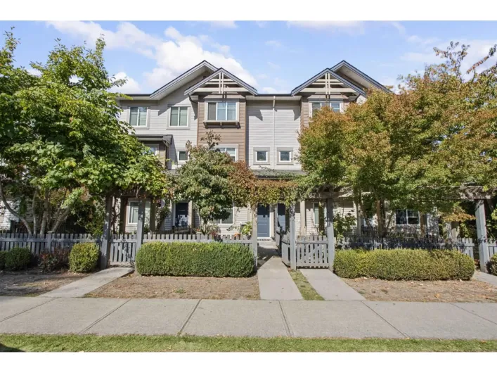 16 8418 163 STREET, Surrey