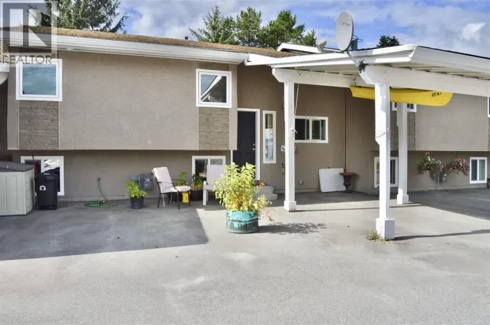 16 863 S LAHAKAS BOULEVARD, Kitimat